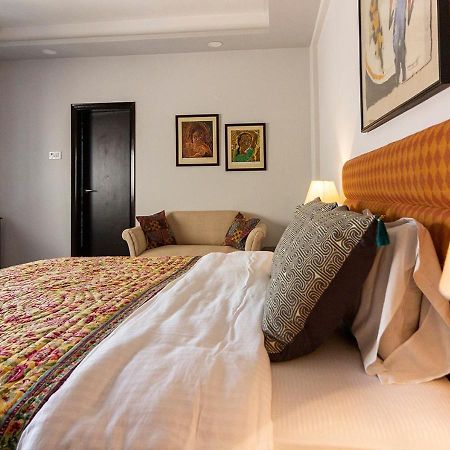 Neelam Bed & Breakfast Kalkuta Zewnętrze zdjęcie